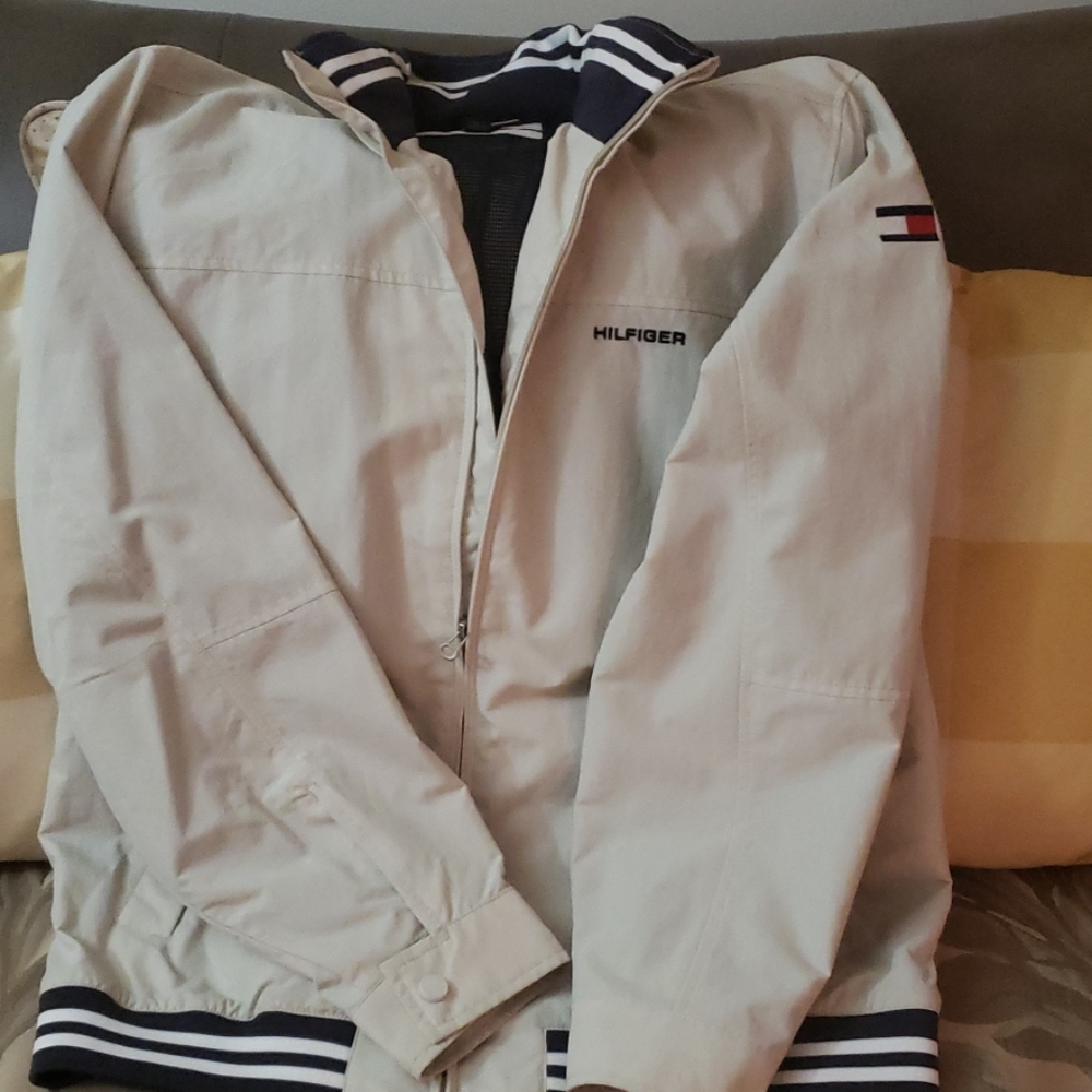 Tommy Hilfiger